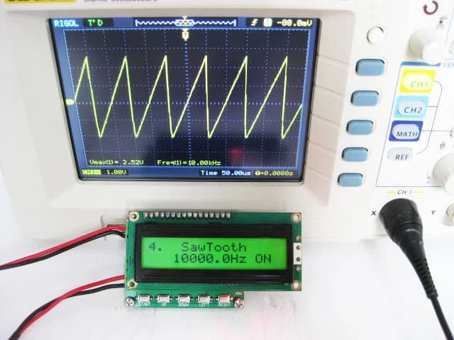 DDS Signal Generator Sawtooth wave output