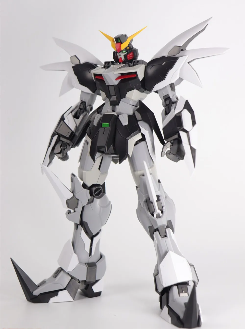 Модель Panda MX(Super Nova) 1/100 MG XXXG-01D2 Deathscythe Hell Gundam EW DC011