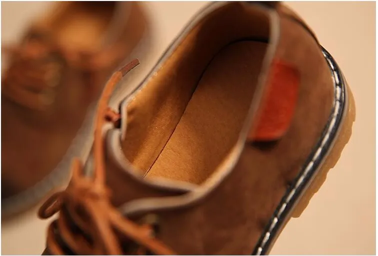 Обувь для мальчиков Дети кроссовки весна британский стиль модные однотонные для девочек тонкие туфли мягкие дышащие растущие обувь
