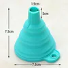 CHASANWAN 1pc Mini Silicone Gel Foldable Collapsible Style Funnel Hopper Kitchen Cooking Tools Kitchen Goods Kitchen Accessories ► Photo 2/4