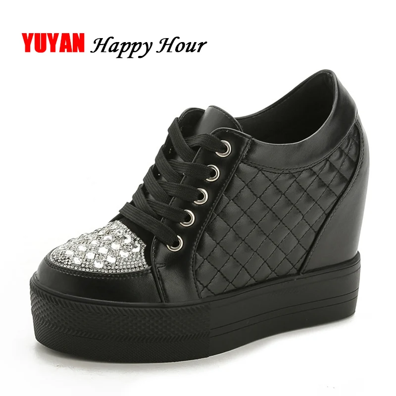 

New 2019 Fashion Sneakers Women Platform Shoes Rhinestone Height Increasing Shoes Brand Sneakers Sweet Students Shoes ZH2501