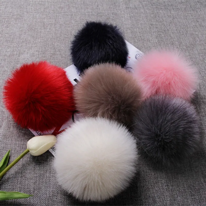 

8CM 13 Colors Fluffy Rabbit Fur Ball Key Chain Women Car Bag Key Ring Cute Cream Black Pompom Artificial Rabbit Fur Keychain