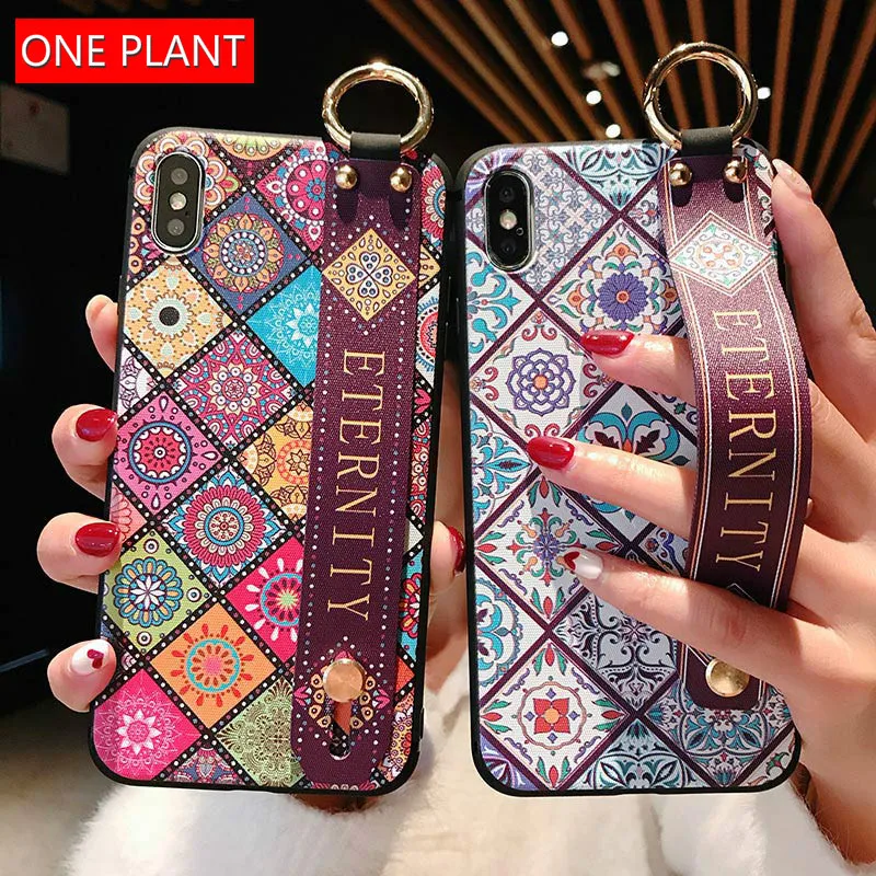 

ONEPLANT Wrist Strap Soft TPU Phone Case For iphone 7 8 6 6s plus Case For iphone X Xs max XR Vintage Flower Pattern Holder Case