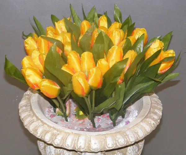 Yiwu Lang home licensing artificial flowers wholesale 5 Lu Mu tulip