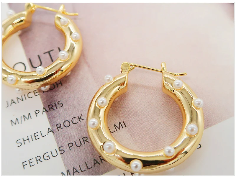 Hoop-Earrings_02