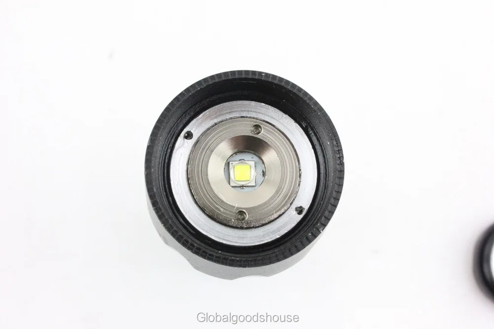 Perfect WholeSale 50sets/lot explosion models XM-L2 Zoom Flashlight + Charger + 18650 Searchlight 18650/3 * AAA R5L2 wholesale 3 Perfect WholeSale 50sets/lot explosion models XM-L2 Zoom Flashlight + Charger + 18650 Searchlight 18650/3 * AAA R5L2 wholesale 3