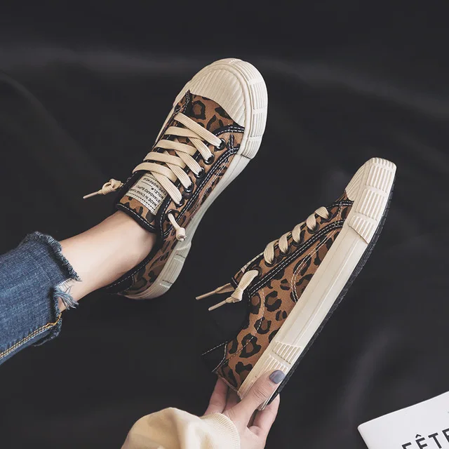 

Women Shoes Leopard Spring Autumn Lace Up Flat Heel Lady Casual Shoe Vulcanized Sneakers 2018 New Zapatos De Mujer AC-92