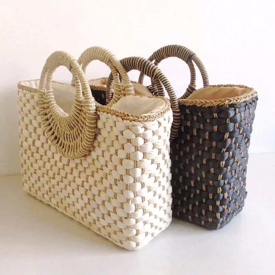 Straw Handbag (1)