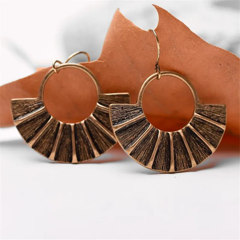 

Boho Style Alloy Shell Shape Vintage Dangle Earring Antique Gold Silver Color Round Drop Earrings Turkish Jewelry For Women