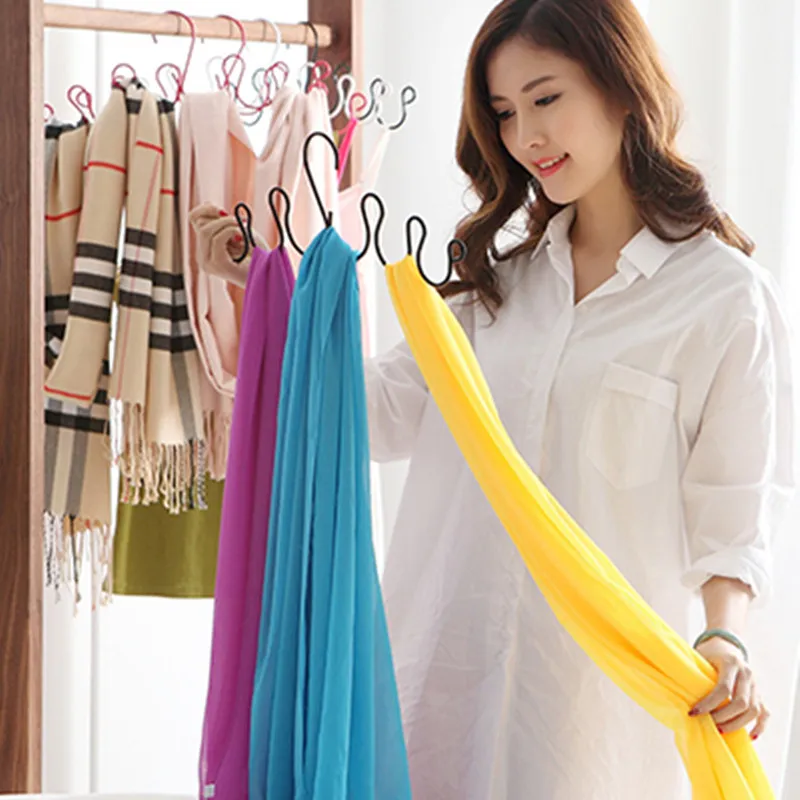 1 PCS Multi function Non Slip Scarf Trouser Hook Hanger W Type Silk