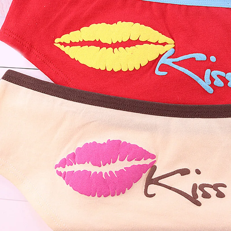 Лидер продаж, трусы с буквенным принтом «Kiss Me» для девочек, нижнее белье, хлопковое нижнее белье ярких цветов