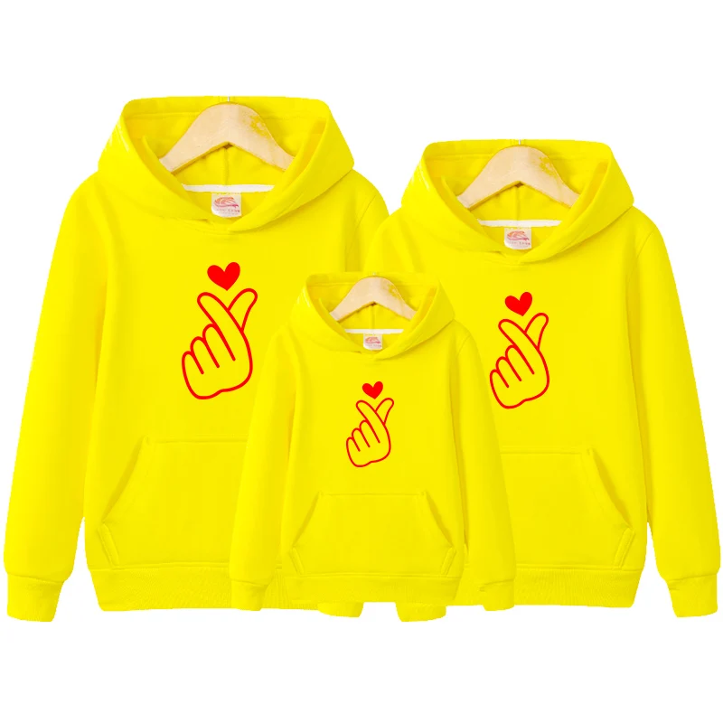 

2019 100% Cotton Good Quality Thick Warm Family Matching Sweatshirts Hood Mother Son Family Outwear Black Matching Family Outfit