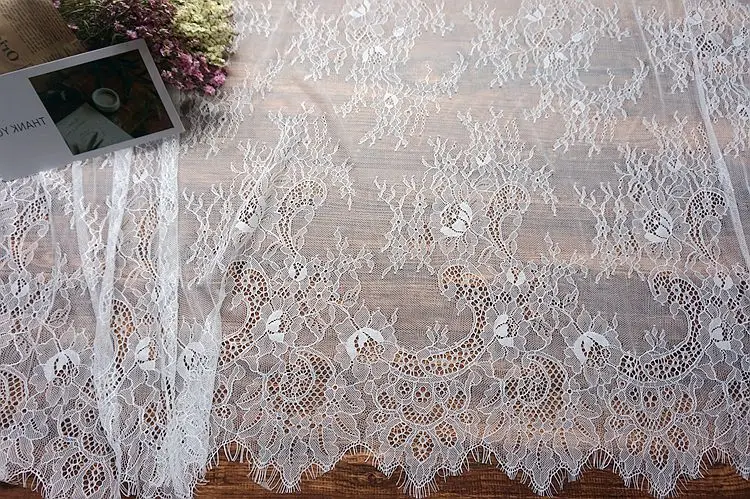 

3M/Lot Classical Design Nylon Dress Eyelash Lace Soft Black White French Bilateral Chantilly Lace Fabric