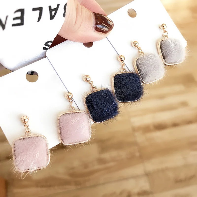 9874653739_1178521654