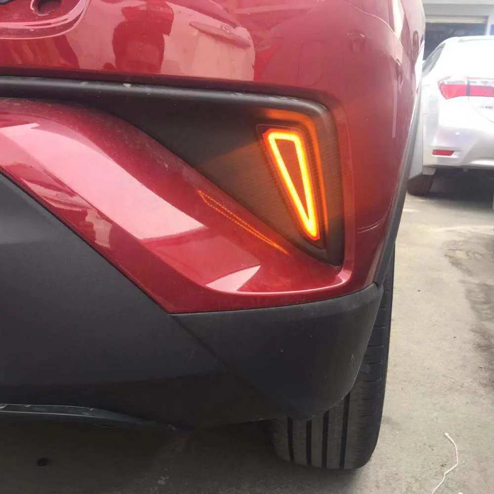 toyota C-HR bumper light 2