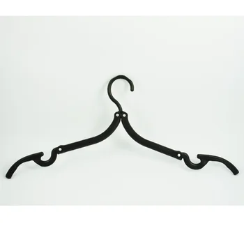 

5pcs colorful candy color travel folding foldable portable mini clothes hanger