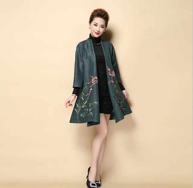Disc High Quality Embroidery Trench Coat Women Autumn Elegant Half Sleeve Lady's Cloak Female Chinese Fashion long Women loose Cape