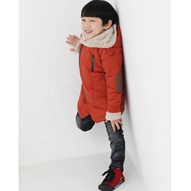 Одежда для маленьких мальчиков, хлопковая одежда, пальто, Корейская версия, теплое бархатное пальто с капюшоном, Высококачественная утепленная детская одежда