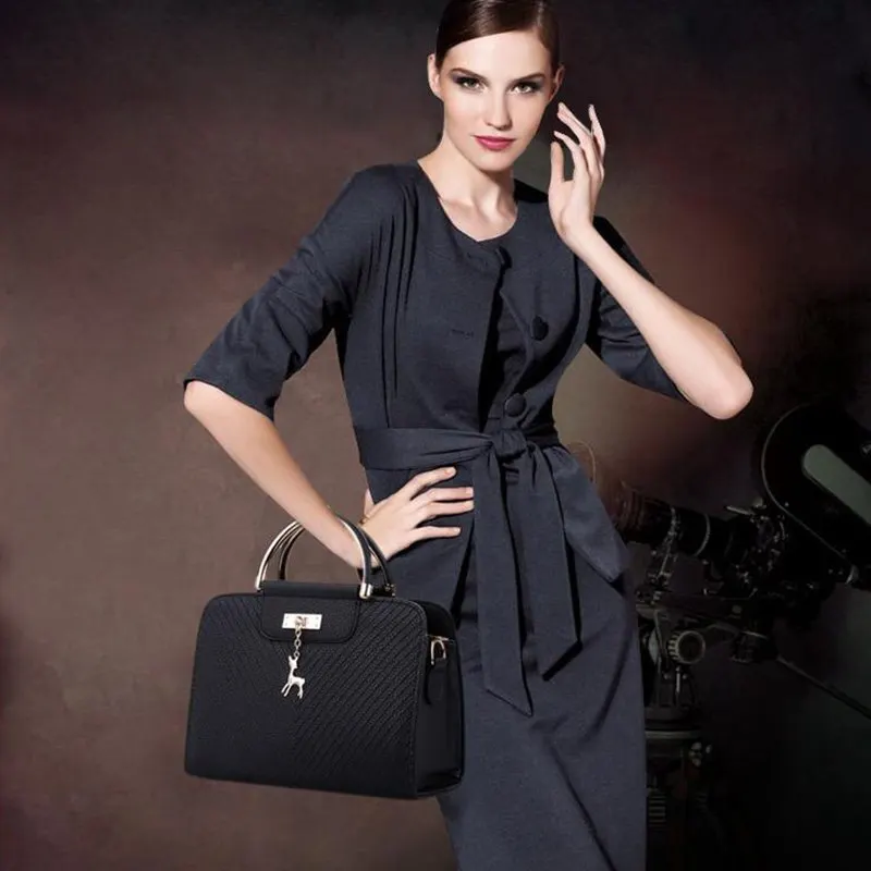 الأزياء حقيبة يد 2019 جديد جلد النساء حقيبة سعة كبيرة حقائب كتف عارضة حمل بسيط أعلى-مقبض اليد أكياس الغزلان ديكور l34