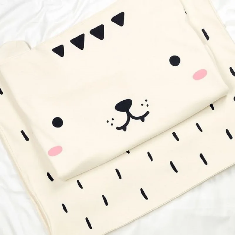 

New cute tiger & bear blanket organic cotton tiger & bear blanket wrapped for kids picnic swaddling blanket Children Room Decor