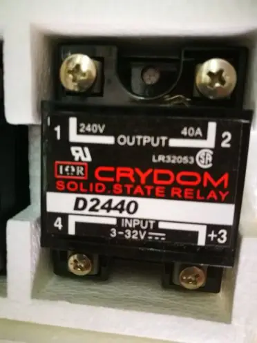 

CRYDOM D2440 Solid State Relay