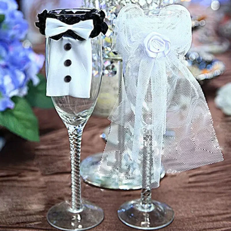 

2 Pcs/Set Cup Decor Bride Groom Tux Bridal Veil Wedding Party Holiday Toasting Wine Glasses Supplies Accessories Gadgets