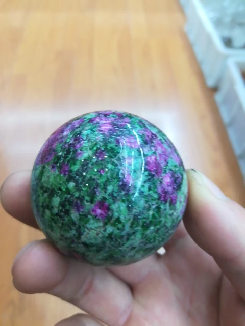 Mujia красивый натуральный унакит камень овальный шар Шахтер как рождественский подарок стоящий