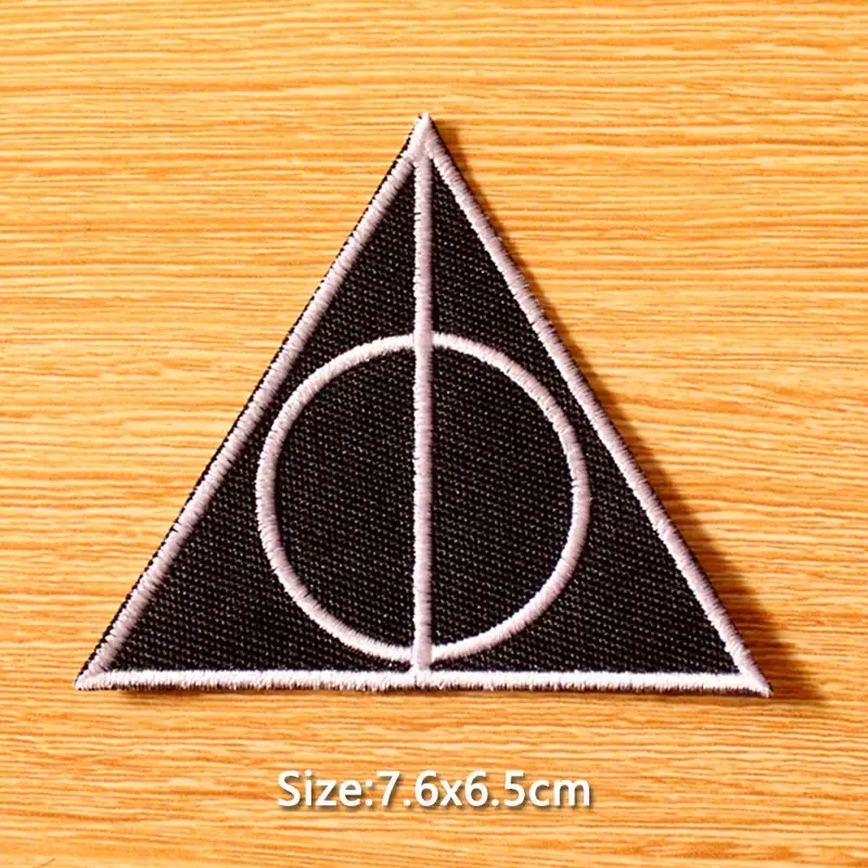 DIY на липучке странные вещи Deathly Hallows Гарри патч, вышитые патчи для Одежда из железа на нашивках одежда в полоску