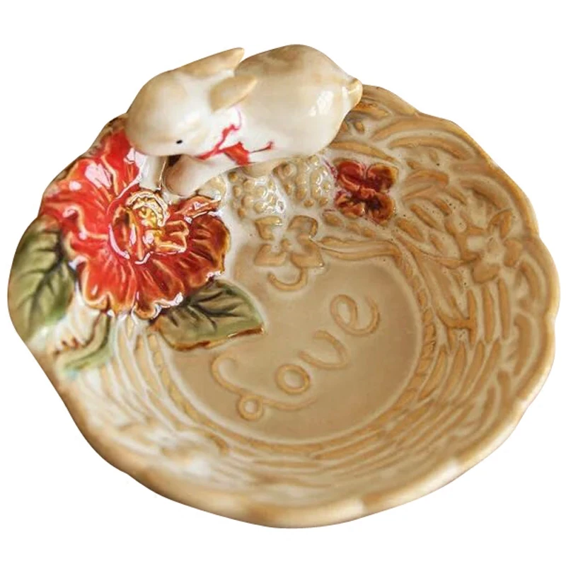 

European Pastoral Rabbit Ceramic Dish Fruit Dish Soap Dish Creative Ceramic Crafts Household Kitchen Bathroom Desktop Decoration