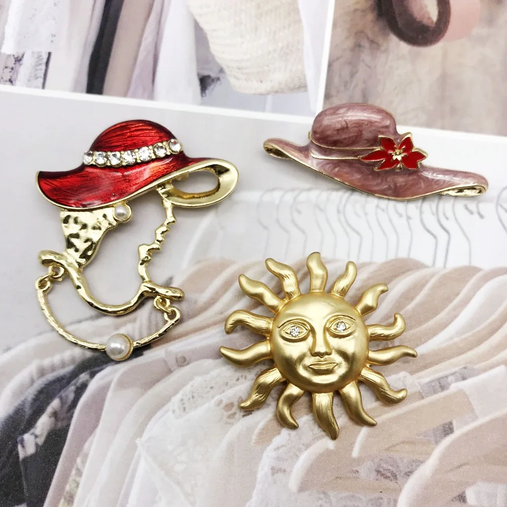 

Free Shipping New Sweet Hat Red Pink Enamel Alloy Elegant Brooches