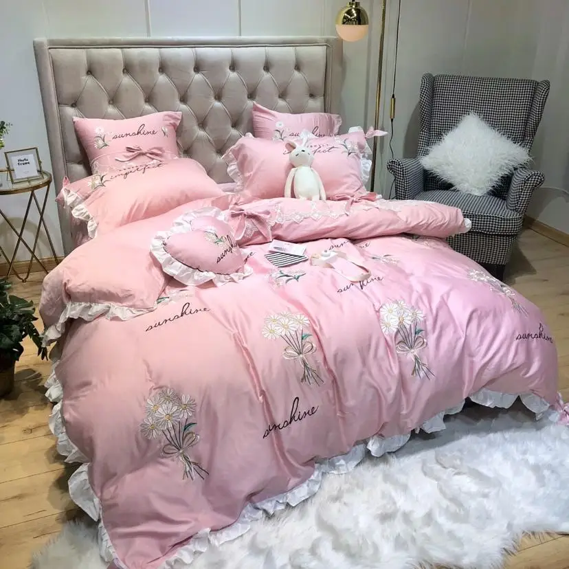 

Bowknot Bedding Set Embroidery Bed Set Pink Bed Sheet lace edge Duvet Cover Set egyptian cotton Bed Linen More gift(a pillow)