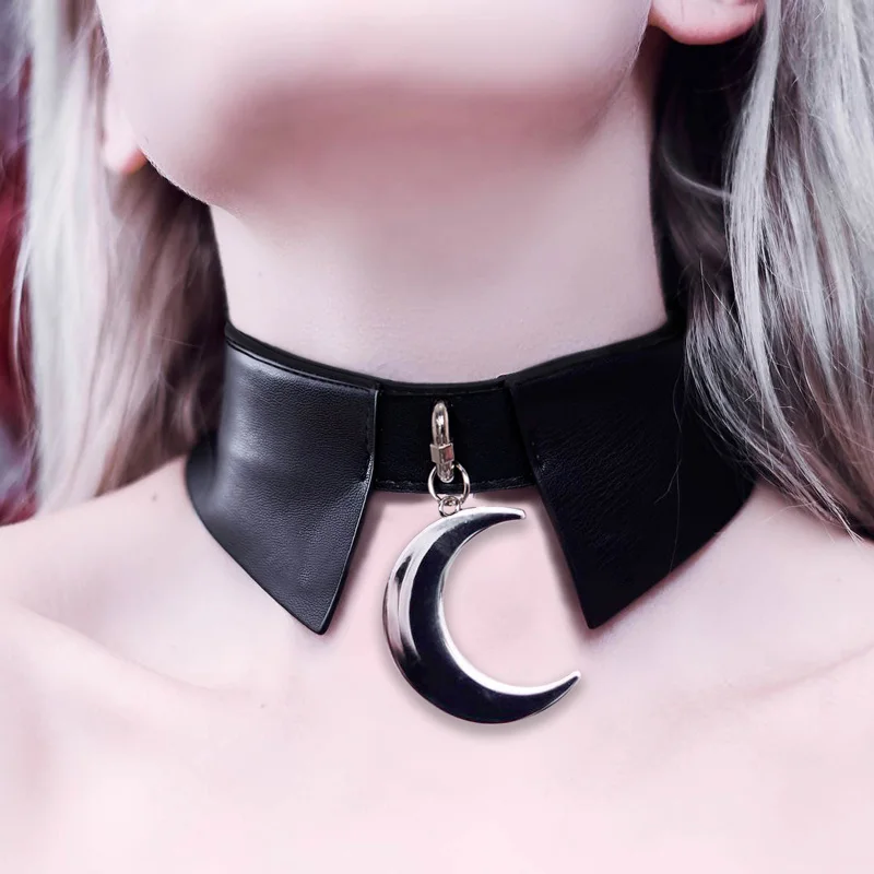 

New Design PU Leather Choker Moom Pendant Bondage Gothic Cosplay Women Belt Necklace Punk Sexy Jewelry Black Charm Moom Choker