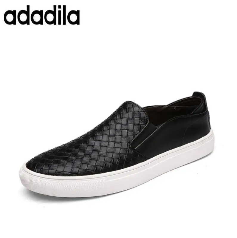 

New Fashion Top Quality Genuine Leather Shoes Men Slip-on Loafers Soft Woven Moccasins Mens Gommino Shoes Casual zapatillas