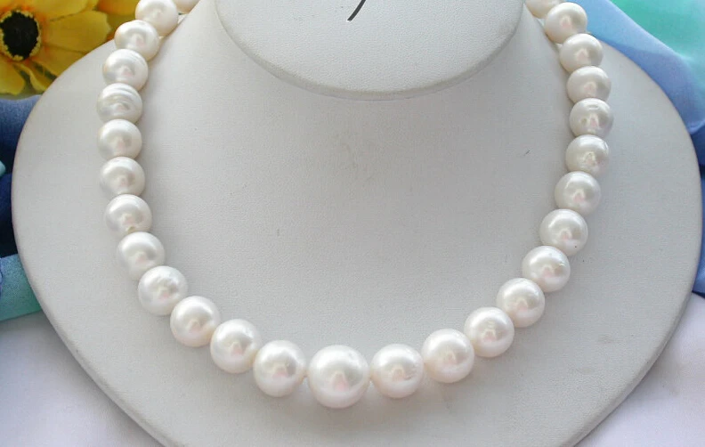 

FREE shipping> >>>REAL 17" 14mm ROUND white FRESHWATER PEARL NECKLACE(z4243) 6.07
