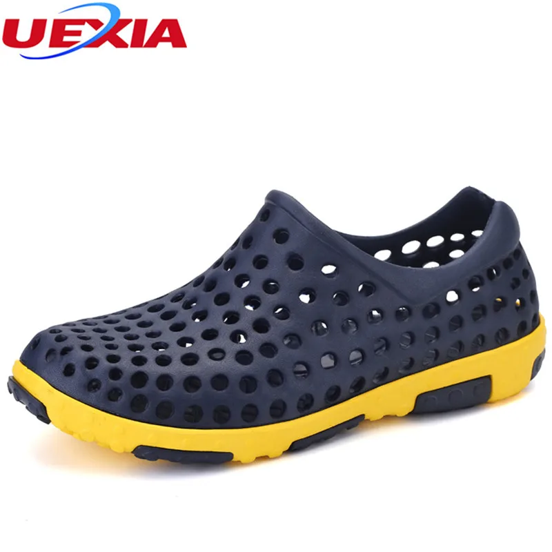 

UEXIA New Summer Hollow Comfortable Slip On Garden Outdoor Beach Men Sandals Casual Shoes High Quality Sandals Soft Bottom Beach