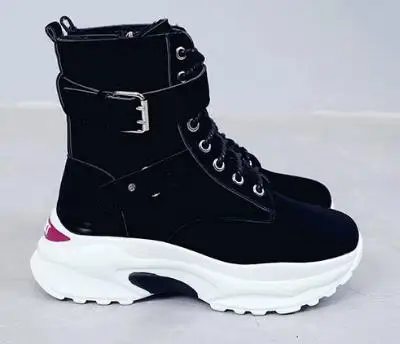 

2018 new Korean version with thick platform women's boots wild high-top shoes women plus velvet
