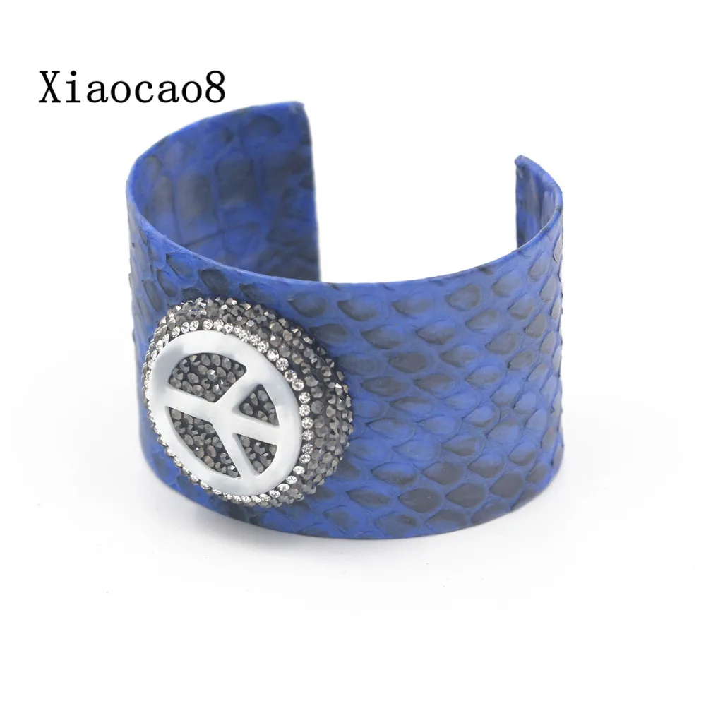 

YNB New Fashion Jewery Unisex Snakeskin Bangles Women 40mm Wide Cuff Bracelets & Bangles with Peace Sign Blue Black Green White