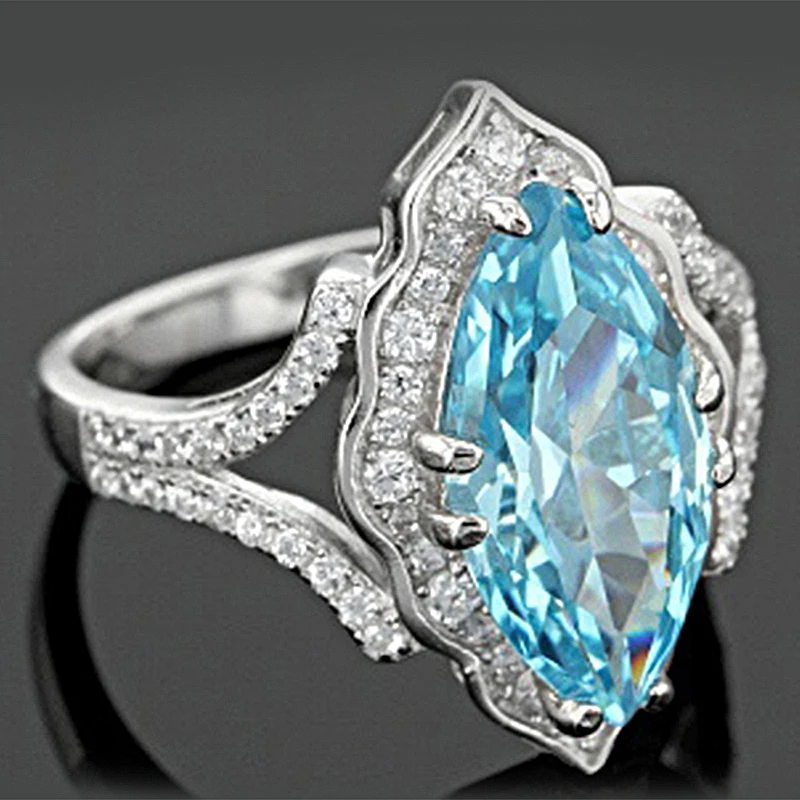 

Classic British Princess Kate Engagement Ring Silver Plated Retro Palace Blue Zircon Crystal Rings Jewelry For Women Y5Q824