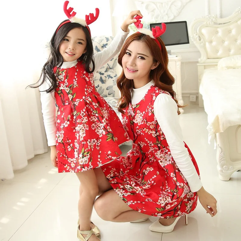 mom and daughter christmas outfit