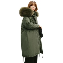 Новые зимние Утепленные свободные пуховые пальто большой воротник из меха енота длинные женские пуховики парки Плюс Размер зимняя верхняя одежда