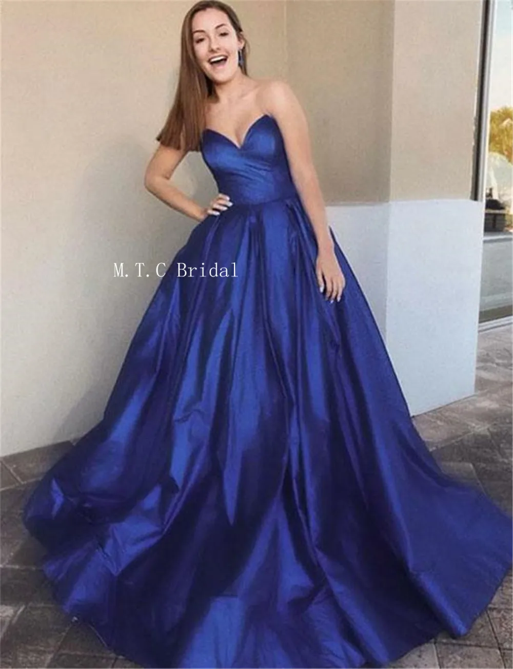 

Simple Royal Blue Long Dresses Prom Sweetheart A Line Floor Length Satin Formal Evening Gowns 2019 Custom Made Women Party Dress