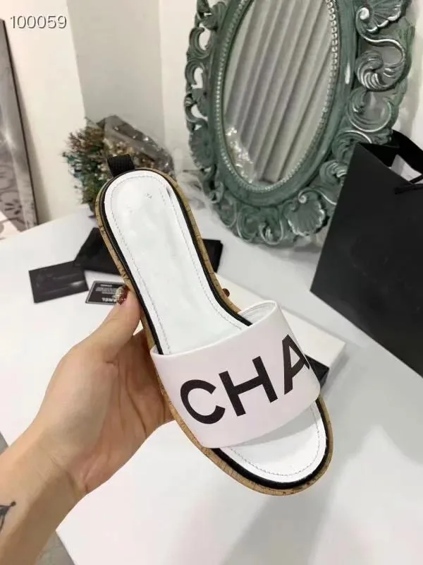 

Slippers women luxury brand 2019 summer sandals square with sandals and slippers women open toe one word drag fashion casual