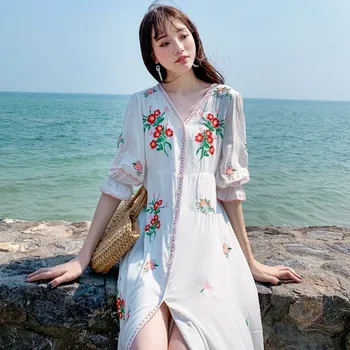 

2019 Women's Red Caftan summer dresses embroidery and LACE trim bohemian beach dress slid women vestidos chic V-NECK