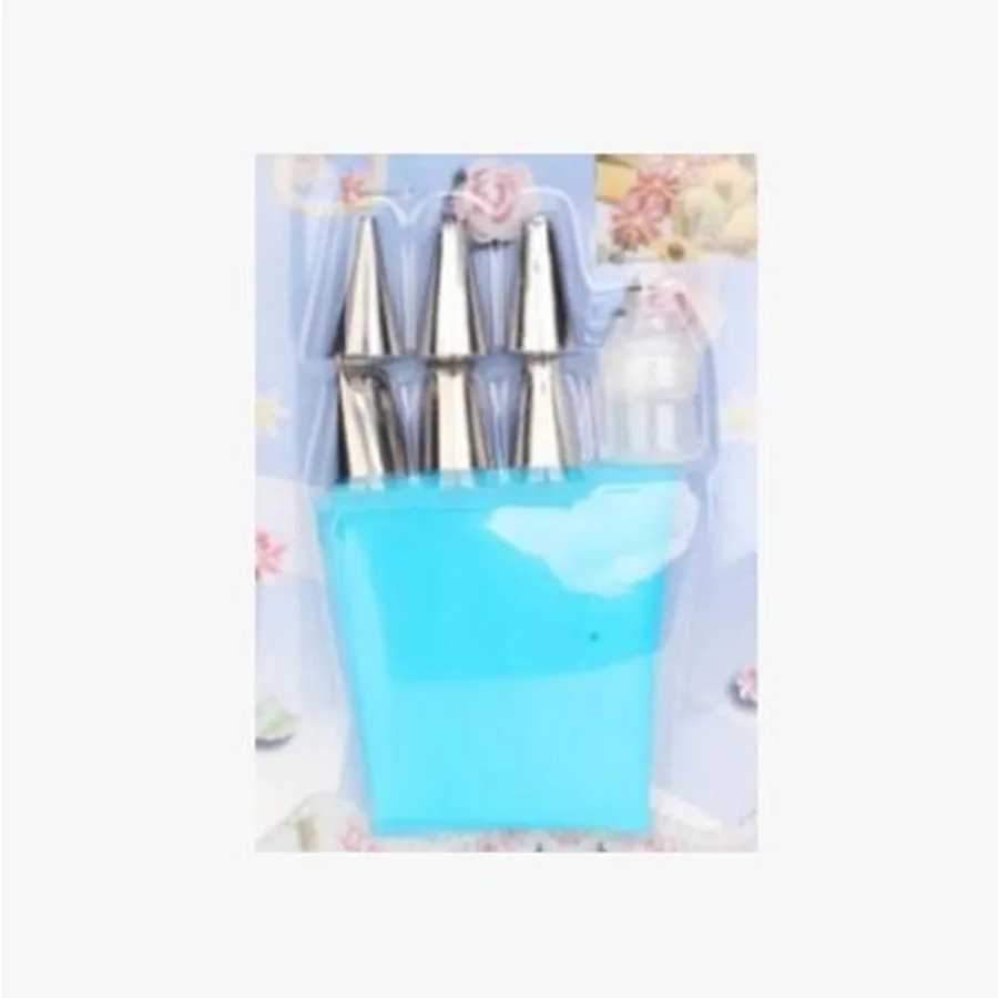 

8 Pcs/Lot Silicone Kitchen Accessories Icing Piping Cream Pastry Bag + 6 Stainless Steel Nozzle Set DIY Cake Decorating Tips Set