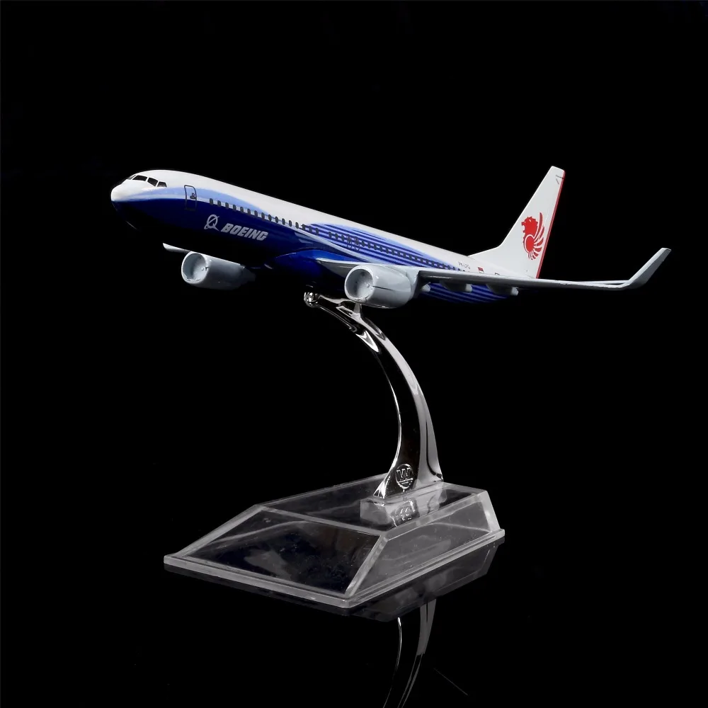 1:400 16 см лев синий Боинг 737 металлическая модель самолета офиса декоративная