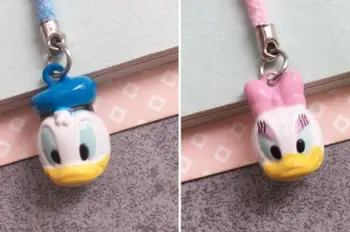 

New 50 Pcs Donald Duck Daisy bell Cell Phone Strap Charms Keychains Key Ring DIY Jewelry Making Accessories Ty-171