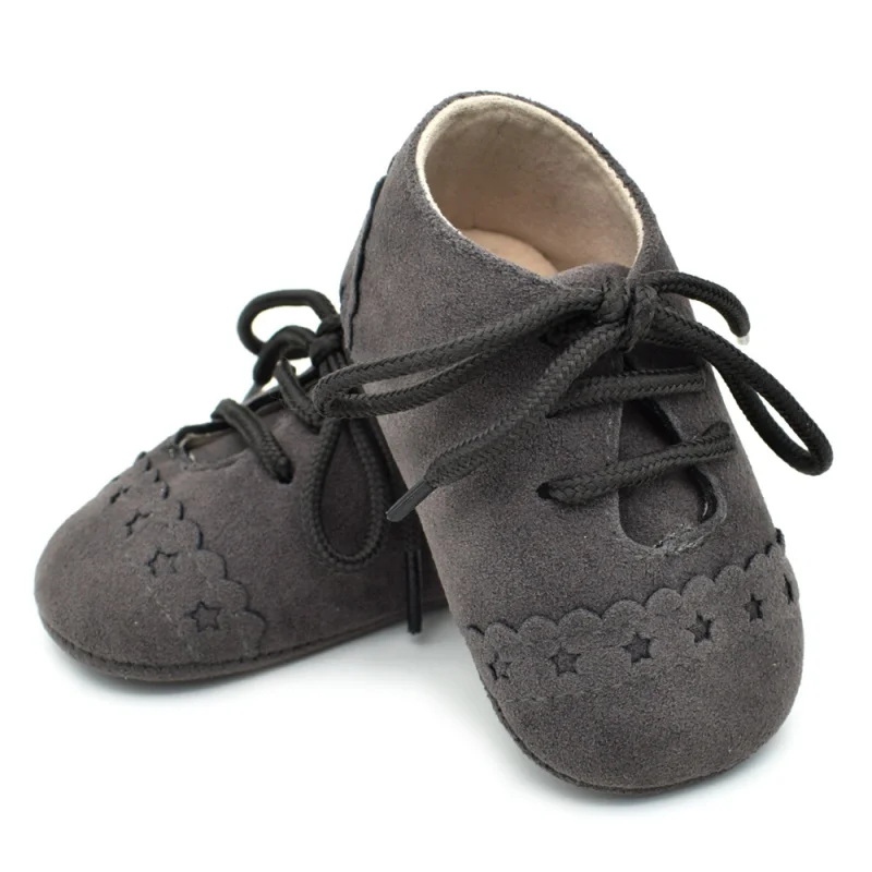 Для новорожденных мягкая подошва Мокасины Обувь для мальчиков Обувь для девочек малышей замши Обувь для младенцев 0-18 м