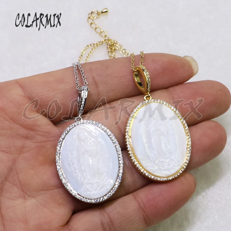 

4Pcs Oval Shell charms pendant necklace Round pendant Necklace Crystal zircon Girl pedant necklace Fashion jewelry gift 5224