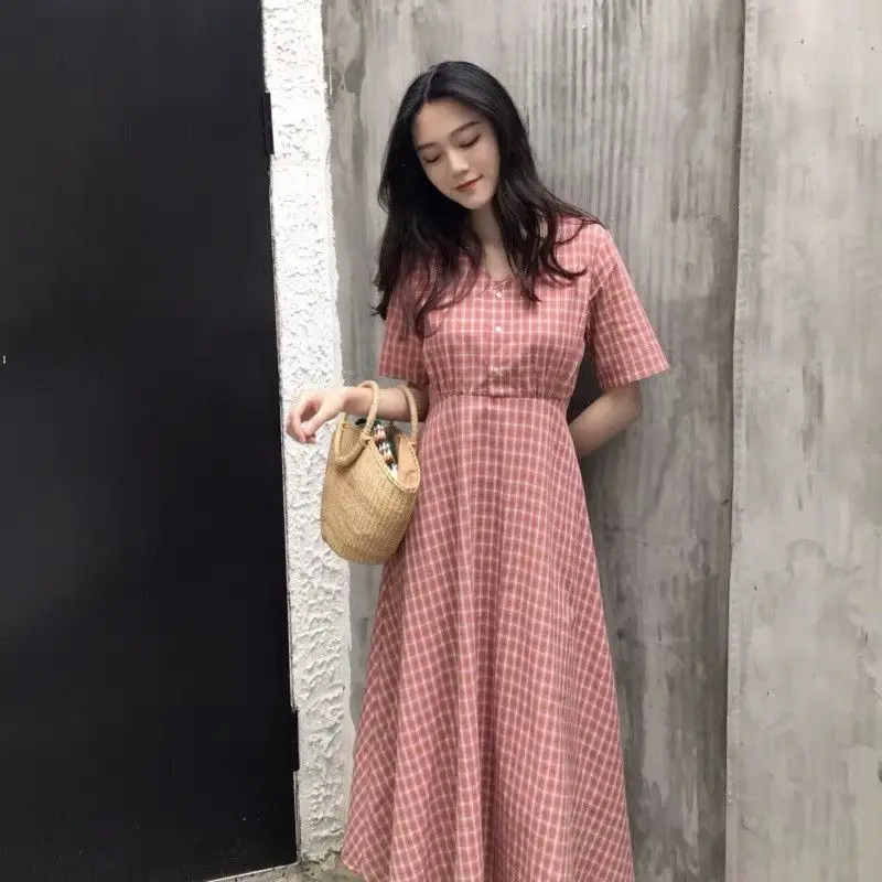 2019 Summer Women Plaid A-Line Dress Female Classic V-Neck Short Sleeve Long Dress OL Work Vintage Elegant High Waist Dress M178 2019 Summer Women Plaid A-Line Dress Female Classic V-Neck Short Sleeve Long Dress OL Work Vintage Elegant High Waist Dress M178