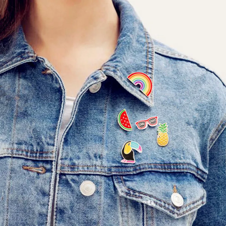 

Pineapple Toucan rainbow Lips Juice Flamingos Sunglass Watermelon Hat Guitar Brooch Denim Jacket Pin Badge Fashion Jewelry